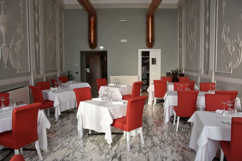 Hotel De Ville Gênes Extérieur photo
